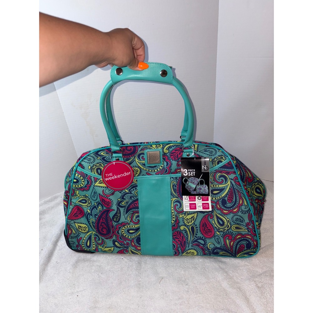 Nicole Miller Weekender 2-Piece Rolling Suitcase Set Carry-On Luggage